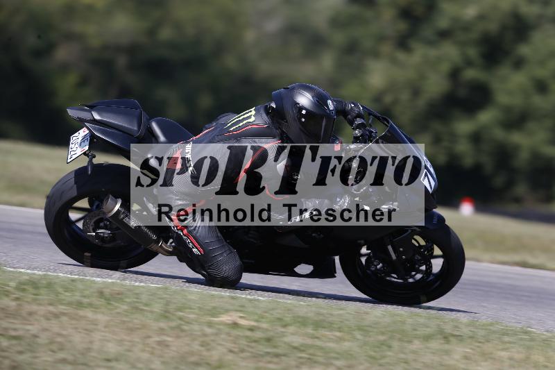 Archiv-2025/49 26.08.2025 Cornu Master School ADR/gruen-vert/73